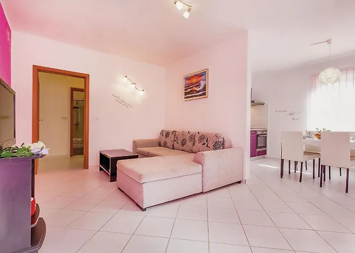 Apartment Lovely In With Wifi *