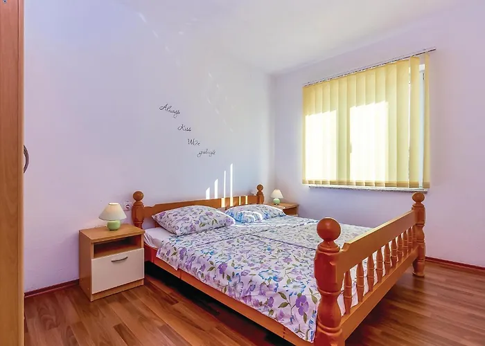 Apartment Lovely In With Wifi *